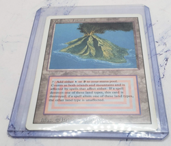 Magic the Gathering English Volcanic Island Heavy Revised - Image 3