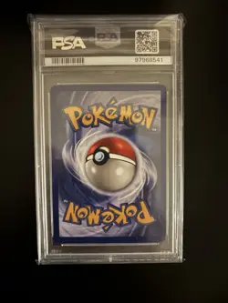 Pokemon TCG 1999 Fossil Articuno Holo Rare Unlimited PSA 8 - Image 2