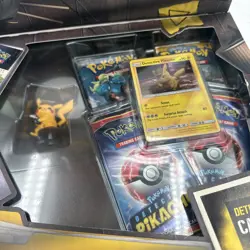 Pokemon TCG Detective Pikachu CAFE FIGURE Collection w/ Promo Card & 4 Booster - Image 4