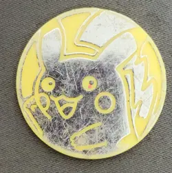 Pokemon Pikachu Flip Coin Rare Waving TCG Vintage Yellow - Image 1
