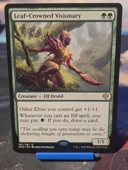 Leaf-Crowned Visionary Dominaria United Regular - Image 1