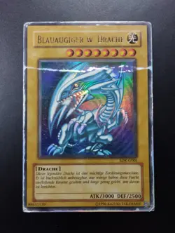 YUGIOH 2003 | BLUE-EYES WHITE DRAGON | SDK-G001 | GERMAN | POOR (HEAVY PLAYED) - Image 1