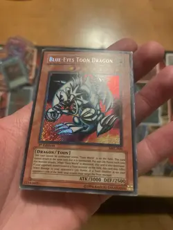 Asian English Blue-Eyes Toon Dragon MRL-000 Magic Ruler 1st Edition LP - Image 3