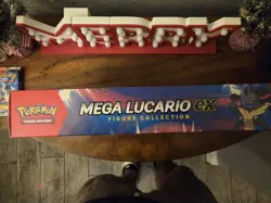 Pokemon Trading Card Game: Mega Lucario ex Figure Collection box - Image 2