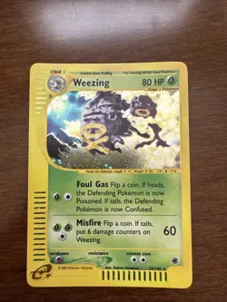 Weezing Holo Rare Expedition Card 32/165 Near Mint Condition - Image 1