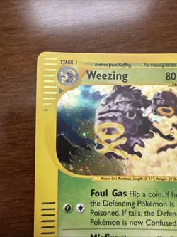 Weezing Holo Rare Expedition Card 32/165 Near Mint Condition - Image 2