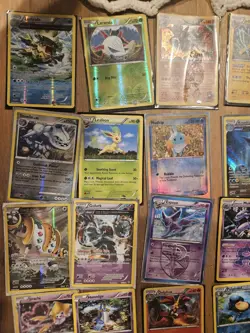 Pokemon Lot of 25 TCG Random Holo and Reverse Holo English Cards - Image 2