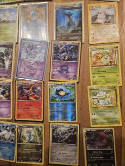 Pokemon Lot of 25 TCG Random Holo and Reverse Holo English Cards - Image 3