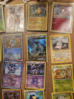 Pokemon Lot of 25 TCG Random Holo and Reverse Holo English Cards - Image 4