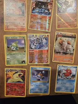 Lot Of 25 Random Pokemon Cards - Image 2