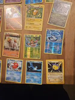 Lot Of 25 Random Pokemon Cards - Image 3