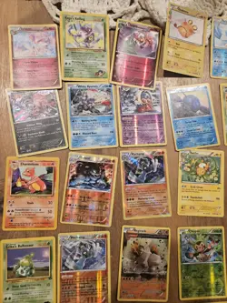 Lot Of 25 Random Pokemon Cards - Image 5