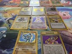 Vintage Pokemon Card Lot WOTC Holo First Edition Etc Fire Moltres Alakazam - Image 4