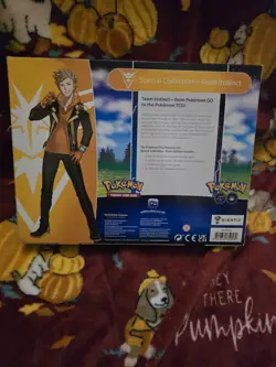 Pokemon TCG - Pokemon Go Special Collection Team Instinct Box - Sealed - Image 2