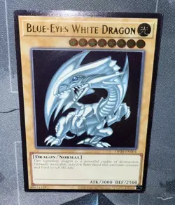 Blue-Eyes White Dragon OP28-EN001 Ultimate Rare - Image 5