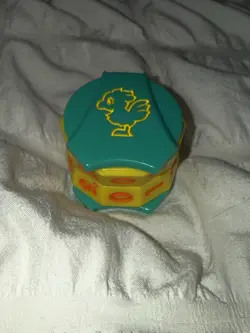 MTG Final Fantasy Chocobo Empty Bundle Box, 32 Land Cards & Counter - Image 4