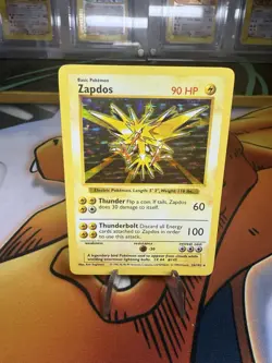 1999 Pokemon Base Set Zapdos Shadowless Card 16/102 LP Condition - Image 1