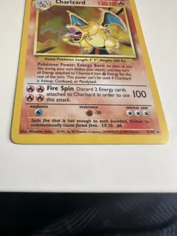 1999 Pokemon TCG Charizard Base Set Holo Rare Card 4/102 Unlimited MP - Image 2