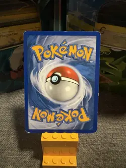 Vaporeon Undaunted 41/90 Pokemon Trading Card - Image 2