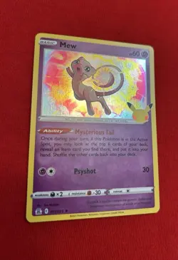 2021 Pokemon TCG Mew Celebrations Holo 011/025! NM! 25th Anniversary - Image 2