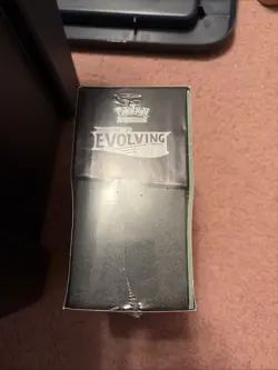 POKEMON EVOLVING SKIES ELITE TRAINER BOX LEAFEON UMBREON JOLTEON FLAREON SEALED - Image 3