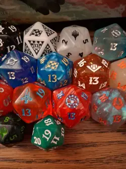 Lot of 20+ MTG Spindown D20 Dice Various Sets, Plus 2 Counters And Box Included - Image 3