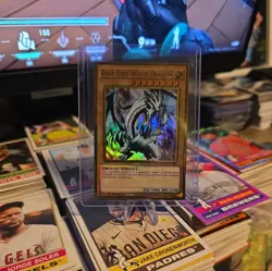 Yugioh Maximum Gold Blue Eyes White Dragon MGED-EN001 - M/NM! - Image 1