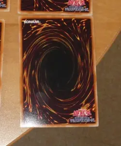 YU-GI-OH JAPANESE GOLD RARE CARD CARTE Icarus Attack GDB1-JP078 JAPAN ** - Image 2