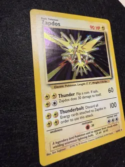 Pokemon TCG Zapdos Base Set Holo Unlimited Rare Card 16/102 - Image 3
