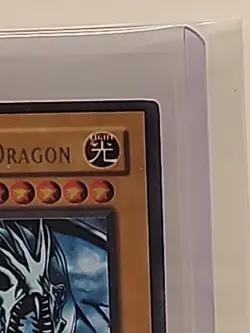 Yu-Gi-Oh! Blue-Eyes White Dragon LOB-001 Unlimited Ultra Rare - Image 3