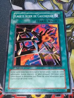CARTE Yu Gi Oh CAGE D'ACIER DE CAUCHEMAR SDWS-FR022 1ere edition - Image 1