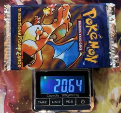 BASE SET (Charizard Art) SEALED Booster Pack BLACK TRIANGLE ERROR Pokemon Cards - Image 2