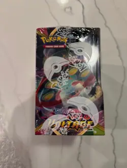Pokemon TCG Vivid Voltage Booster Box - Factory Sealed - 36 Packs - Image 4