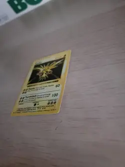 Pokemon Base Set Unlimited Holo Zapdos MP-LP Condition Vintage OC555 - Image 3