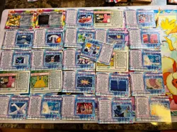 Lot of 26POKEMON The Movie 2000 TOPPS Trading Cards One Holo NO SLEEVES - Image 3