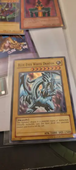 Vintage Yu-Gi-Oh! Bundle - Dark Magician, Blue-Eyes, Red-Eyes & More! - Image 3