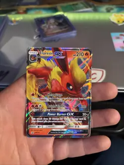 Pokemon TCG Flareon-GX SM171 Ultra Rare Sun & Moon Promo Card NM Condition - Image 1