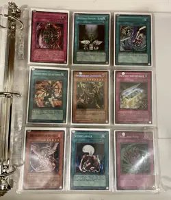 Yugioh Vintage 19 Foil Card Binder Lot Dark Magician Blue-Eyes White Dragon LOB - Image 2