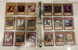 Yugioh Vintage 19 Foil Card Binder Lot Dark Magician Blue-Eyes White Dragon LOB - Image 5