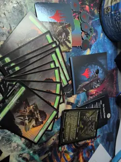Magic the Gathering Warhammer 40k Tyranids Deck Open - Image 1