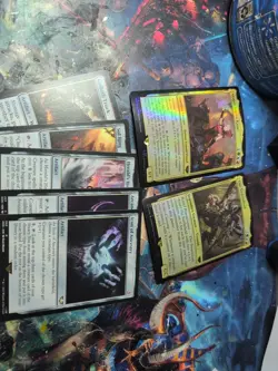 Magic the Gathering Warhammer 40k Tyranids Deck Open - Image 2