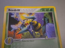 2004 Pokemon BEEDRILL Ex Fire Red & Leaf Green HOLO Foil Rare Card 1/112 - Image 2