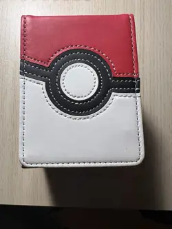 Ultra Pro Pokeball Deck Box - Image 1