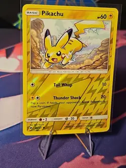 POKEMON PIKACHU 40/147 REVERSE HOLO BURNING SHADOWS MP-LP - Image 1