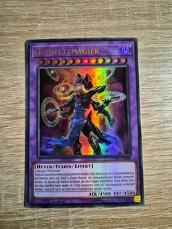 YuGiOh - Quintettmagier - DUPO-DE040 - 1. Auflage - Near Mint - Ultra Rare - Image 1