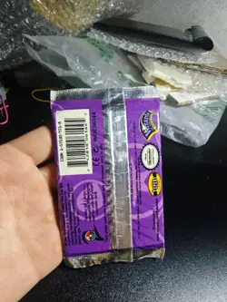 Booster Pack Set Base 2 Sealed Pokemon Card PIDGEOT - Image 2