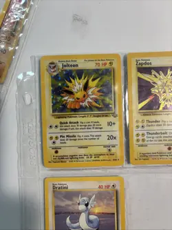 1999 Pokemon TCG Jolteon Jungle Holo 1st Edition Rare Card 4/64 WOTC - Image 2