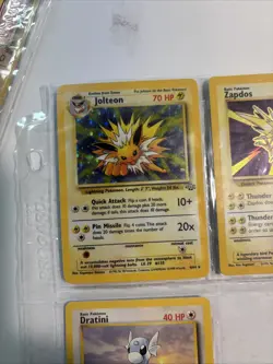 1999 Pokemon TCG Jolteon Jungle Holo 1st Edition Rare Card 4/64 WOTC - Image 3