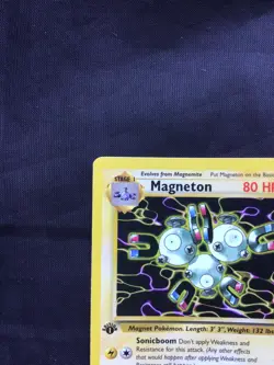 Pokemon Cards: Fossil 1st Edition Rare: Magneton 26/62 - Image 2