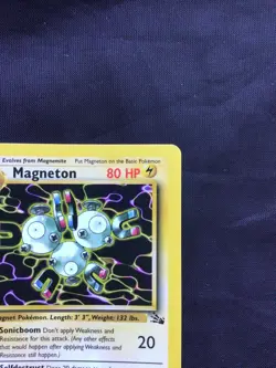 Pokemon Cards: Fossil 1st Edition Rare: Magneton 26/62 - Image 3